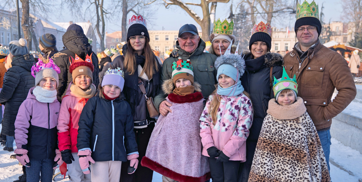 Uczestnicy Orszaku Trzech Króli w Tucholi. Fot. Marcin Ossowski