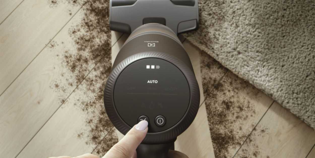 Szybkie i higieniczne sprzątanie z odkurzaczem bezprzewodowym Electrolux Absolute