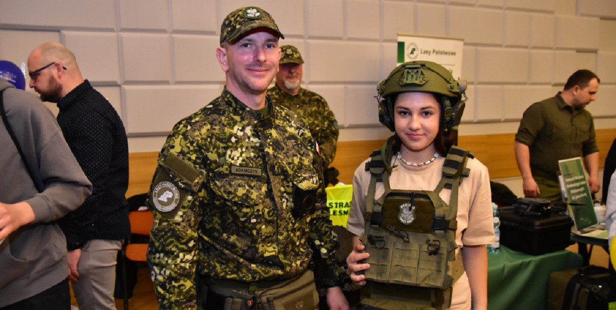 TUCHOLA: Festiwał Służb Mundurowych. Znajdź pracę albo szkołę / ZAPOWIEDŹ