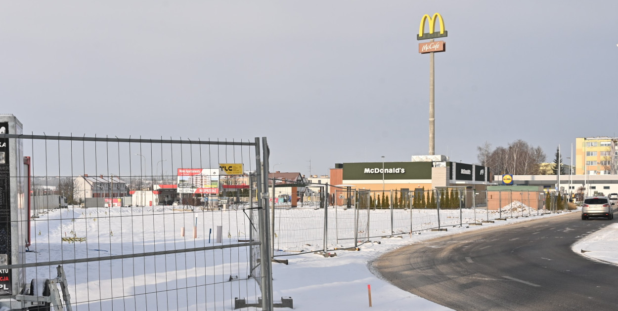 Tuchola Park – co nowego tu powstaje? Trwają prace budowlane przy galerii