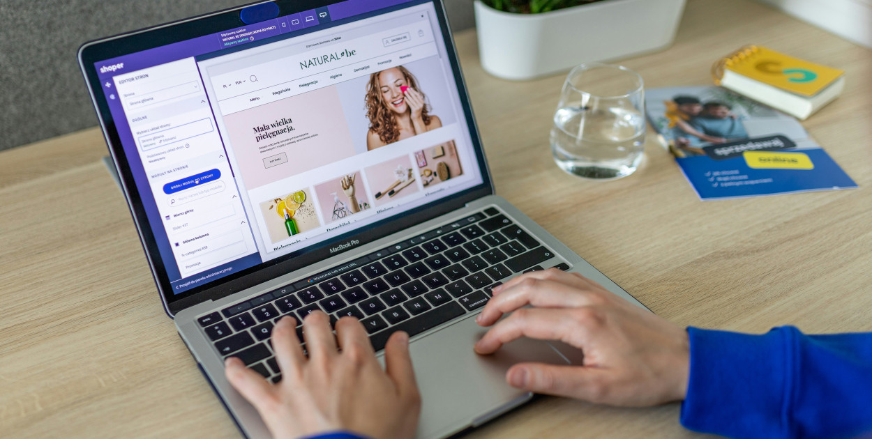 Zrobić więcej, pracując krócej. Jak automatyczne akcje odciążają zespół obsługi...