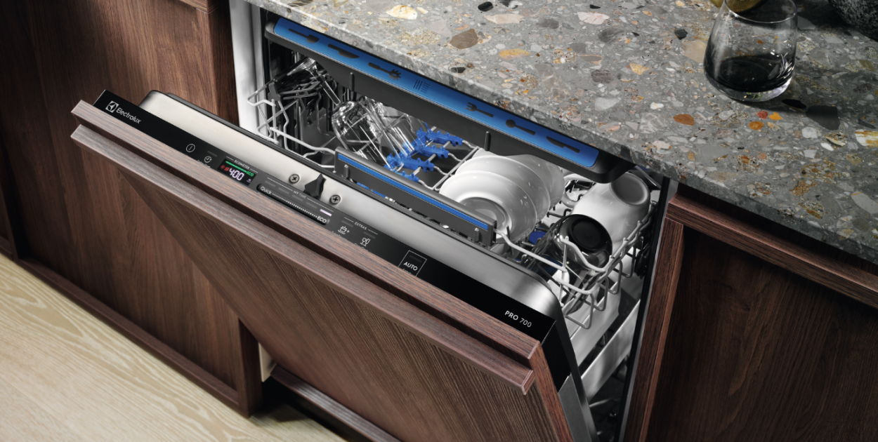 Naczynia dokładnie umyte w zaledwie 30 minut, nawet przy pełnym załadunku