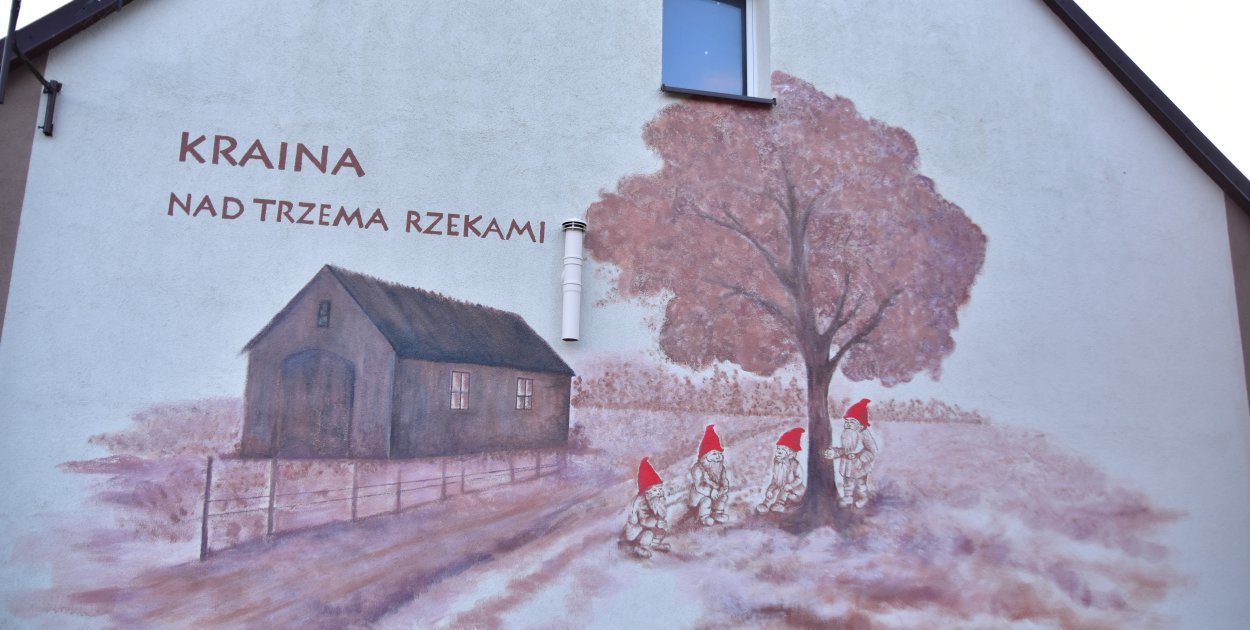 Przyrowa ma swój mural z kraśniętami
