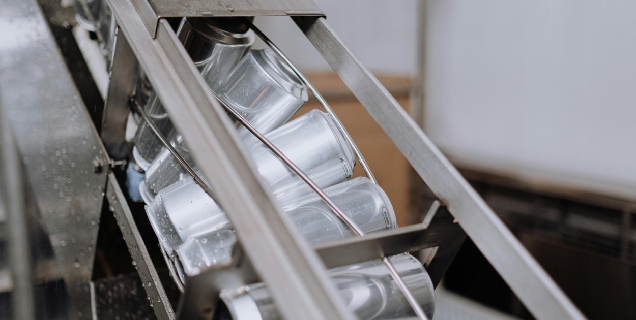 Optymalizacja produkcji w praktyce – połączenie automatyzacji, druku przem.