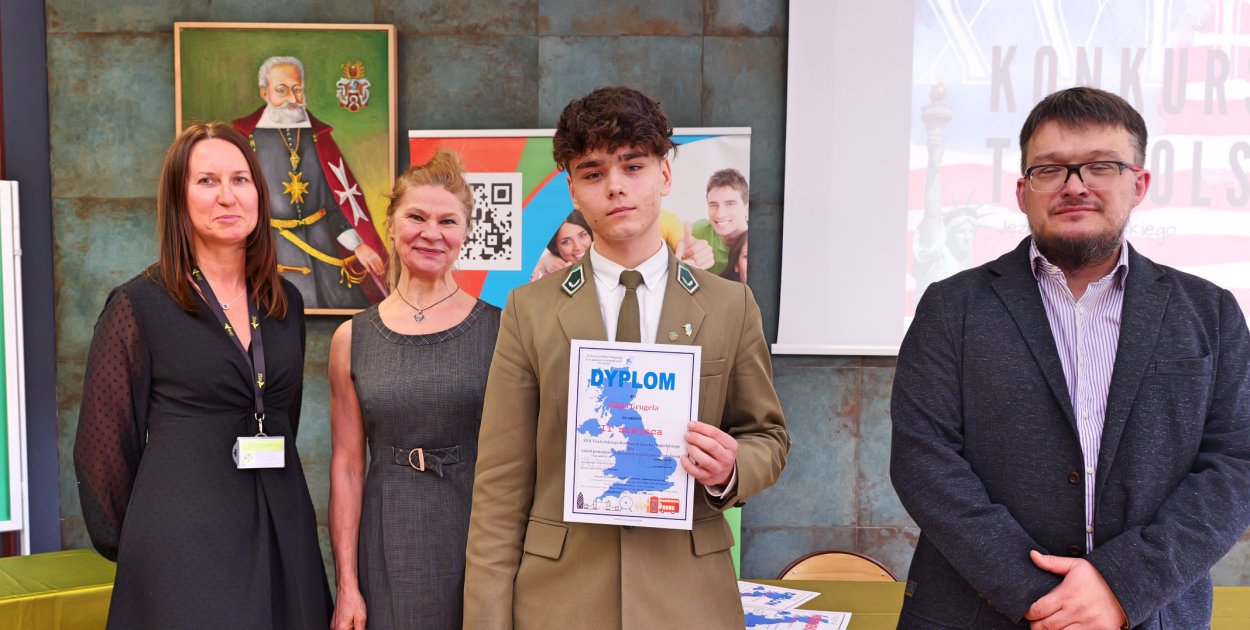 Językiem angielskim posługują się tak samo dobrze jak polskim. A może i... lepiej?